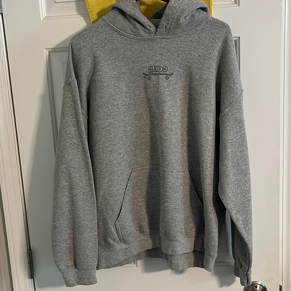 Women’s Radd sweatshirt